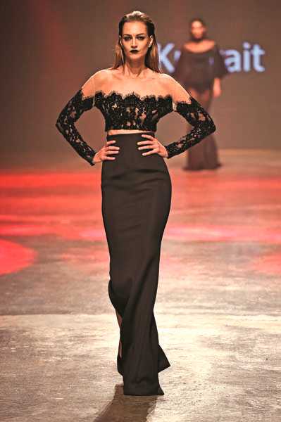 KUVEYTLİ TASARIMCI YOUSEF  AL-JASMI DRAMATİK ELBİSELERİYLE YILDIZLARIN GÖZDESİ