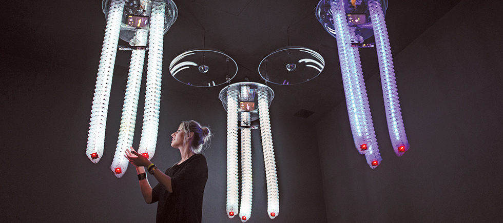 SANAT VE TEKNOLOJİ BİRLİKTELİĞİ DİJİTAL DEVRİM SERGİSİ