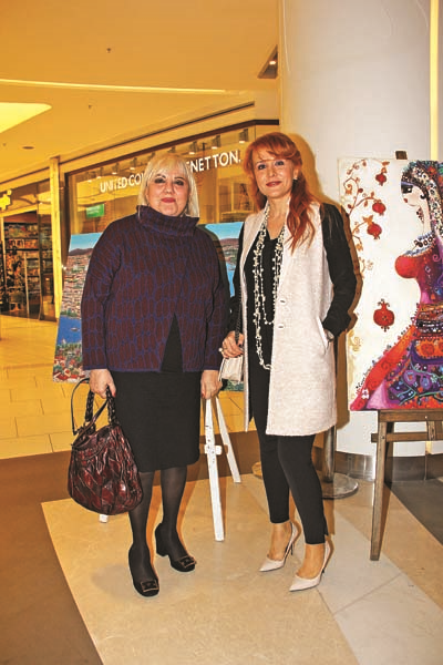 TOPRAK SANAT GALERİSİ’NDEN MİKA-DER YARARINA SERGİ