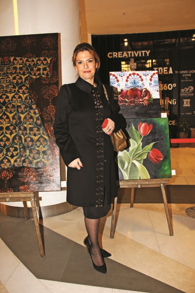 TOPRAK SANAT GALERİSİ’NDEN MİKA-DER YARARINA SERGİ