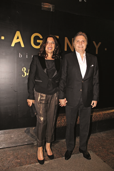 KENAN DOĞULU’NUN ŞARKILARIYLA RENKLENEN NEŞELİ PARTİ 