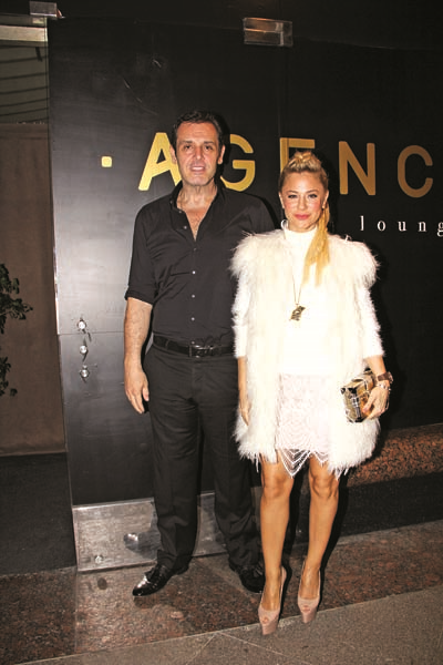 KENAN DOĞULU’NUN ŞARKILARIYLA RENKLENEN NEŞELİ PARTİ 