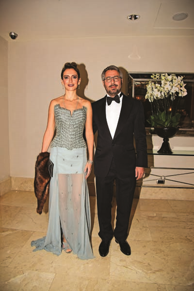 ŞÜKRAN VE EMİL GÜZELİŞ’İN ÇİFTE  YIL DÖNÜMÜ KUTLAMASI