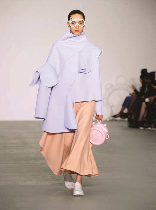 YILIN RENKLERİNE DOLABINIZDA YER AÇIN