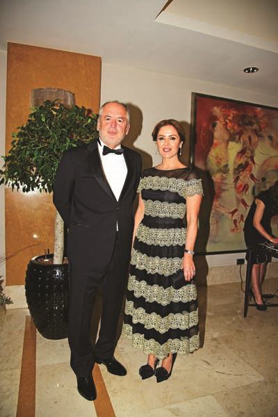 ŞÜKRAN VE EMİL GÜZELİŞ’İN ÇİFTE  YIL DÖNÜMÜ KUTLAMASI