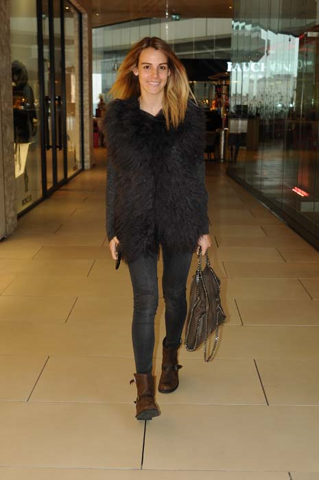 ÜNLÜ İSİMLERİN ALIŞVERİŞ ŞIKLIĞI 