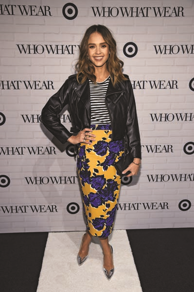 DERİ CEKETLERLE FARKLI KOMBİNLER