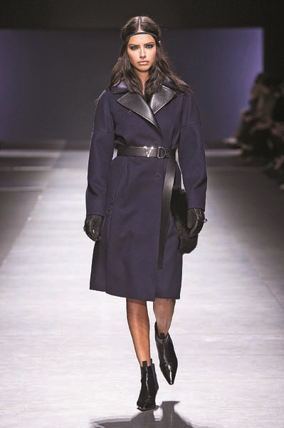 MİLANO MODA HAFTASINDA İTALYANIN USTA TASARIMCILARI BÜYÜLEDİ 