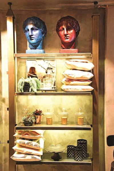 TASARIM, MİMARİ VE SANATI AYNI ÇATI ALTINDA TOPLADI