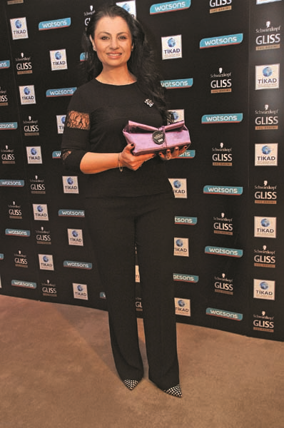 “HAYATA 10 KAT DEĞER KAT” PROJESİ KADINLARIMIZI MESLEK SAHİBİ YAPIYOR