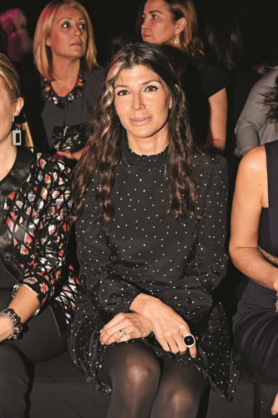 CENGİZ ABAZOĞLU DEFİLESİNDE MODA ŞÖLENİ 