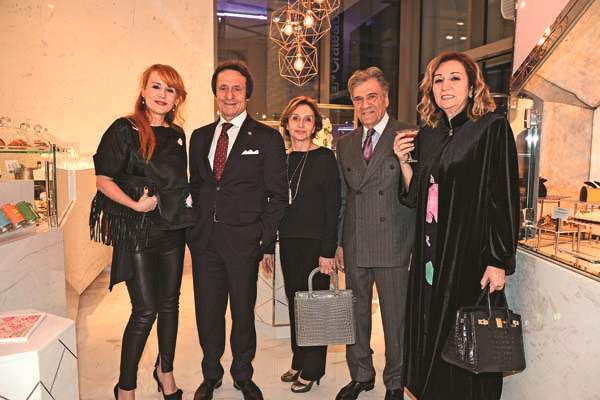 İSTANBUL’A YENİ LEZZET KATACAK TATLI BİR PASTANE