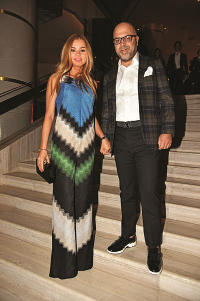 CENGİZ ABAZOĞLU DEFİLESİNDE MODA ŞÖLENİ 