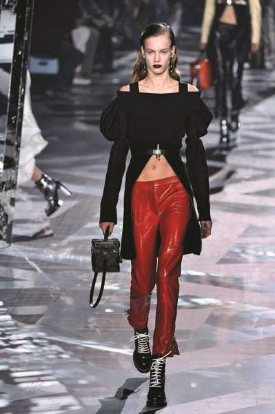 PARİS MODA HAFTASI 2016 - 2017 SONBAHAR-KIŞ KOLEKSİYONLARI