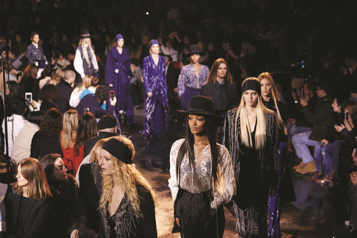 PARİS MODA HAFTASI 2016 - 2017 SONBAHAR-KIŞ KOLEKSİYONLARI