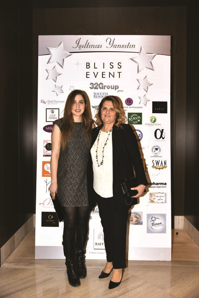 “IŞILTINIZI YANSITIN” TEMALI KERMES VE KONFERANS