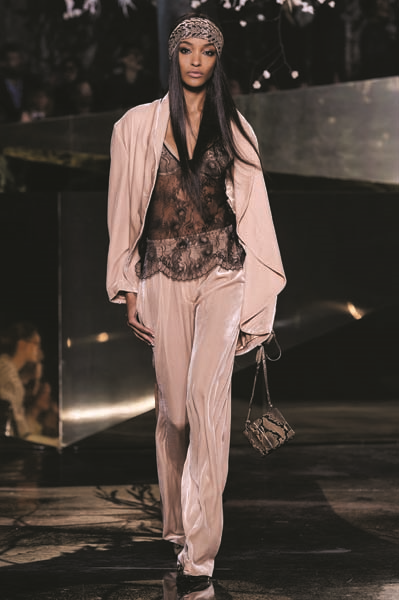 PARİS MODA HAFTASI 2016 - 2017 SONBAHAR-KIŞ KOLEKSİYONLARI