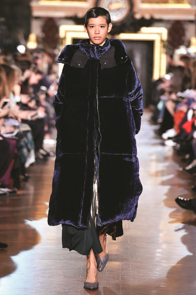 PARİS MODA HAFTASI 2016 - 2017 SONBAHAR-KIŞ KOLEKSİYONLARI