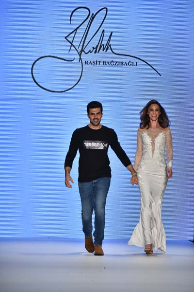 MBFW İSTANBUL 2016 RAŞİT BAĞZIBAĞLI KOLEKSİYONU