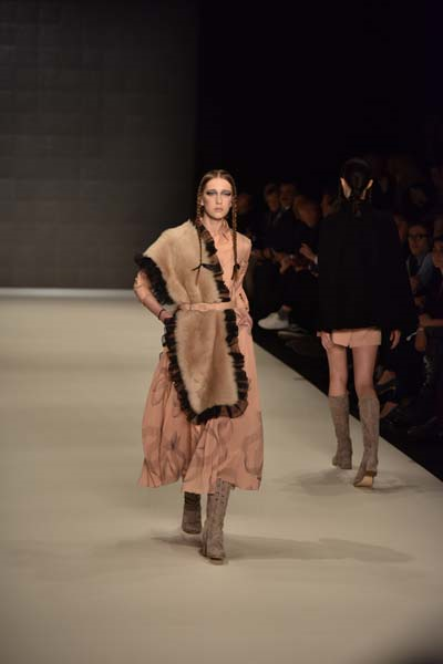  MBFW İSTANBUL 2016 BORA AKSU KOLEKSİYONU