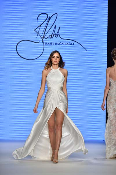 MBFW İSTANBUL 2016 RAŞİT BAĞZIBAĞLI KOLEKSİYONU