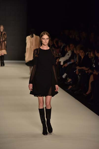  MBFW İSTANBUL 2016 BORA AKSU KOLEKSİYONU