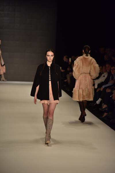  MBFW İSTANBUL 2016 BORA AKSU KOLEKSİYONU