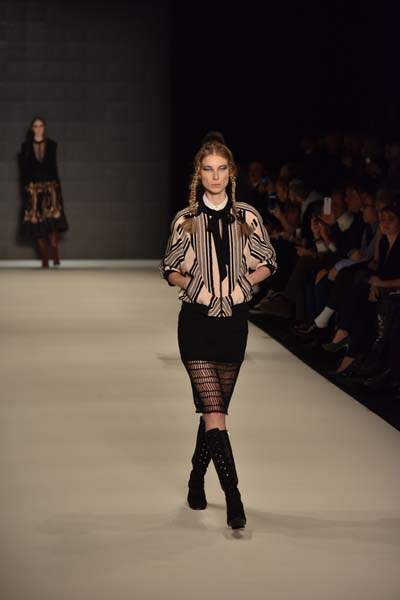  MBFW İSTANBUL 2016 BORA AKSU KOLEKSİYONU