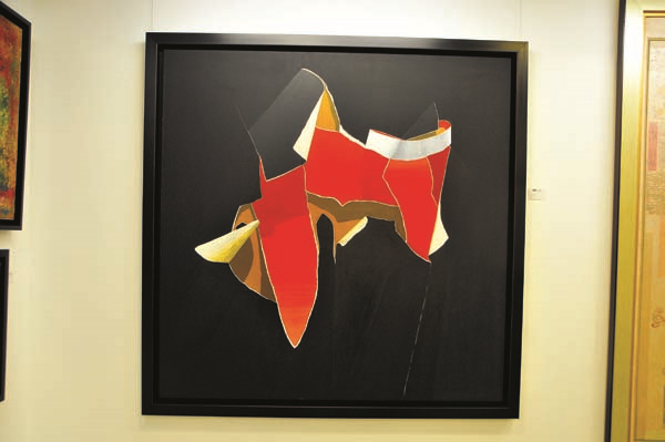 BEYAZ MÜZAYEDE BAŞYAPITLARI TANITTI