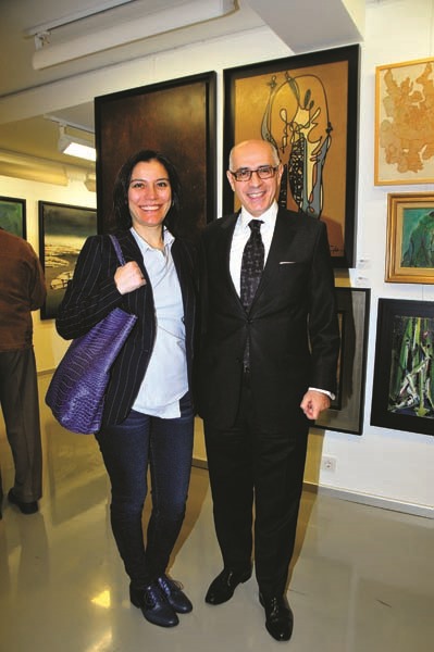 BEYAZ MÜZAYEDE BAŞYAPITLARI TANITTI