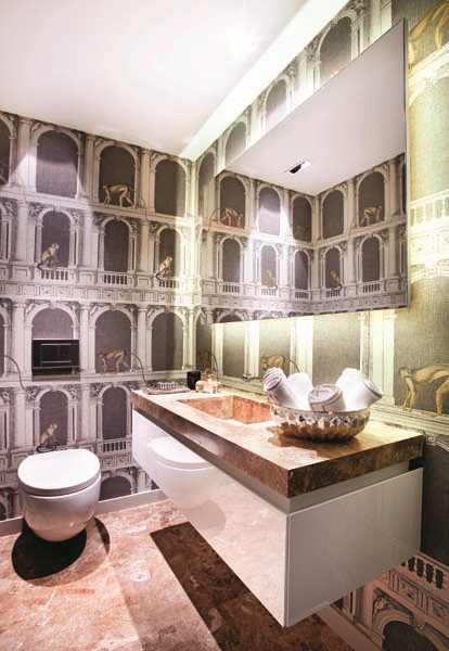 BANA DEDİ Kİ:  “HER EV  FARKLI  BİR HİKAYEDİR...”