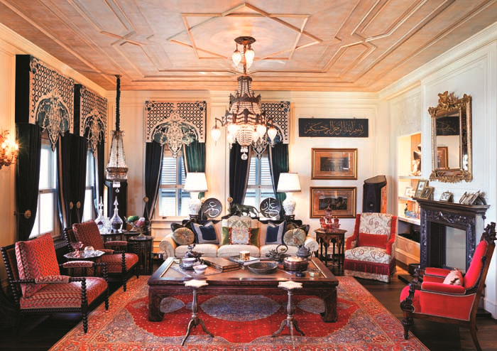 BANA DEDİ Kİ:  “HER EV  FARKLI  BİR HİKAYEDİR...”