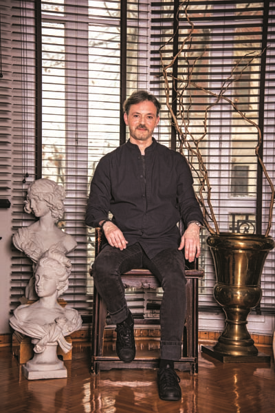 BANA DEDİ Kİ:  “HER EV  FARKLI  BİR HİKAYEDİR...”