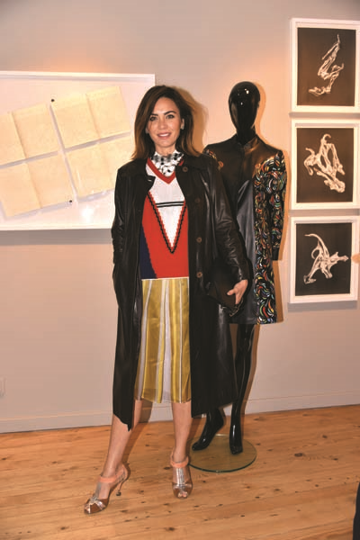 AYŞEGÜL TOPLUSOY’UN  SANAT DOKUNUŞLU KOLEKSİYONU ÇUKURCUMA’DA SERGİLENDİ