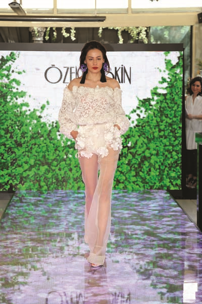 LAVANTA BAHÇELERİNDEN ESİNLENEN KOLEKSİYON