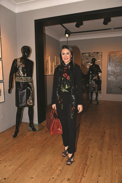 AYŞEGÜL TOPLUSOY’UN  SANAT DOKUNUŞLU KOLEKSİYONU ÇUKURCUMA’DA SERGİLENDİ