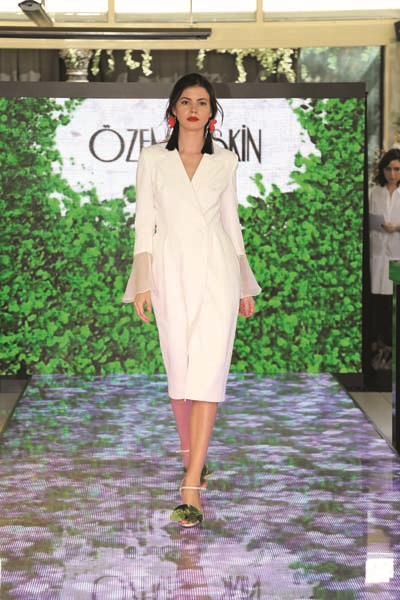 LAVANTA BAHÇELERİNDEN ESİNLENEN KOLEKSİYON