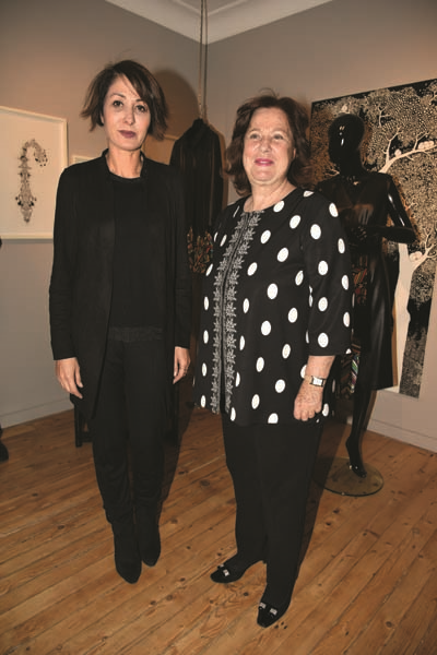 AYŞEGÜL TOPLUSOY’UN  SANAT DOKUNUŞLU KOLEKSİYONU ÇUKURCUMA’DA SERGİLENDİ