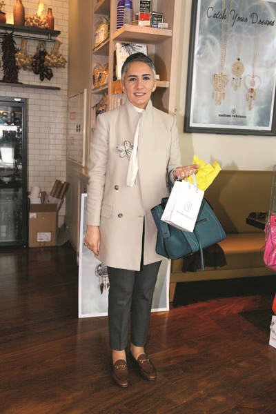  ETNİK DOKUNUŞLU TAKI KOLEKSİYONUNU TANITTI