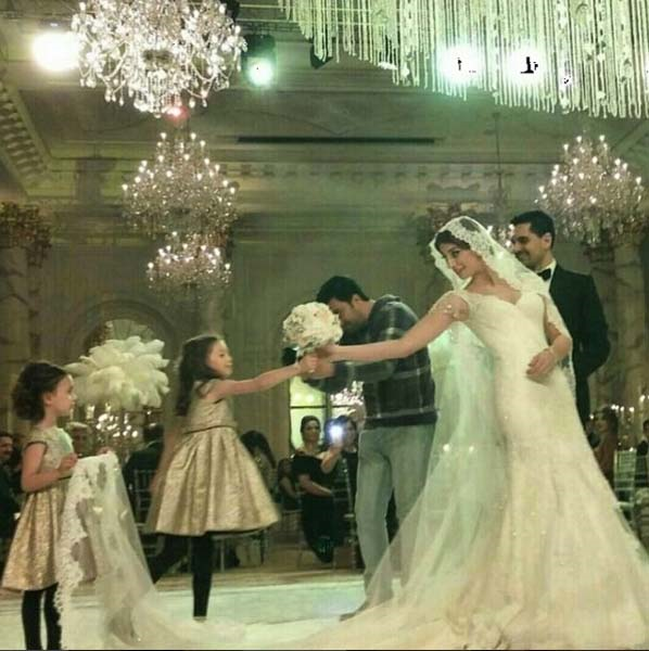 JALE DEMİRCHİ-TOLGA CİNİSLİ BAKÜDE TÜRK DÜĞÜNÜ