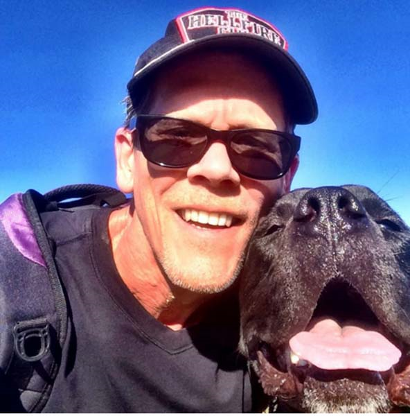 YILDIZ İSİMLER DÜNYA HAYVANLAR GÜNÜNÜ BÖYLE KUTLADI