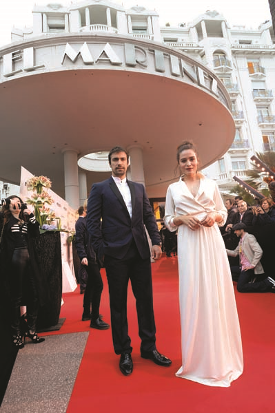 ‘KÖRDÜĞÜM’ KIRMIZI HALIDA CANNES’DAN DÜNYAYA AÇILDI