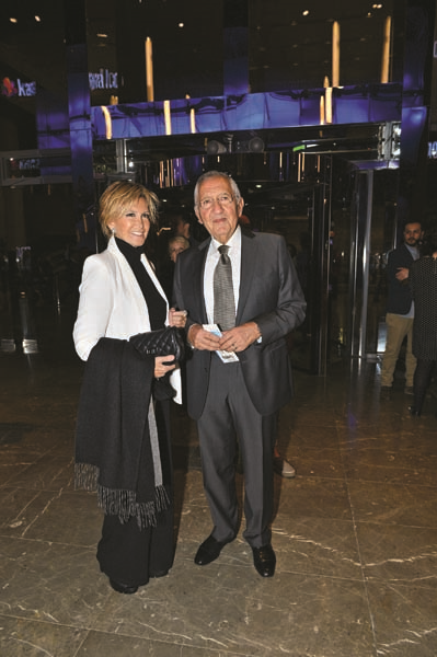 ENRICO MACİASTAN NOSTALJİK KONSER