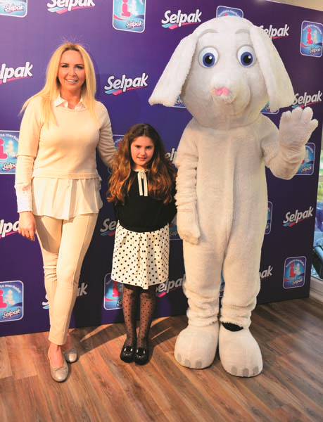 ÇOCUKLAR, EĞİTİM ATÖLYELERİNDE EĞLENDİLER