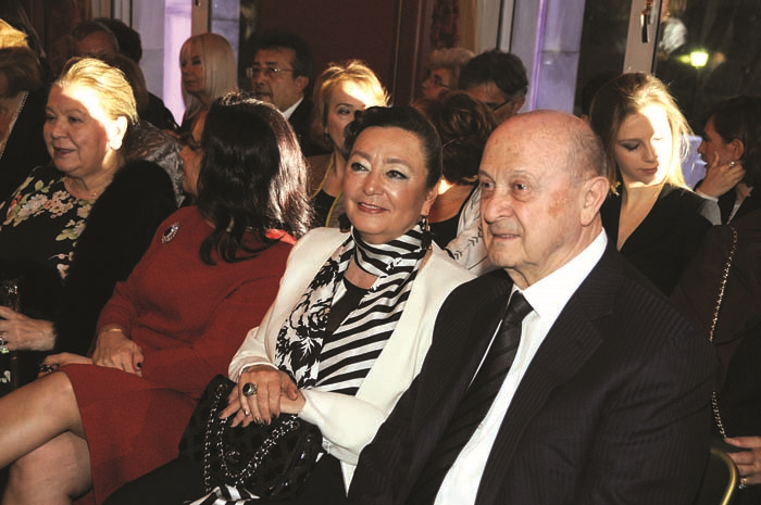 VURAL GÖKÇAYLI ANADOLU MEDENİYETLERİNDEN  İZLER DEFİLESİ