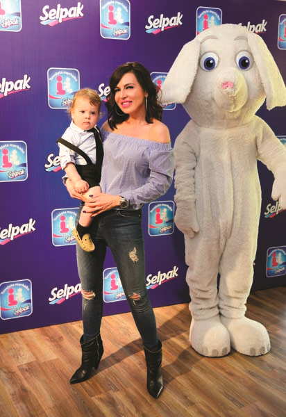 ÇOCUKLAR, EĞİTİM ATÖLYELERİNDE EĞLENDİLER