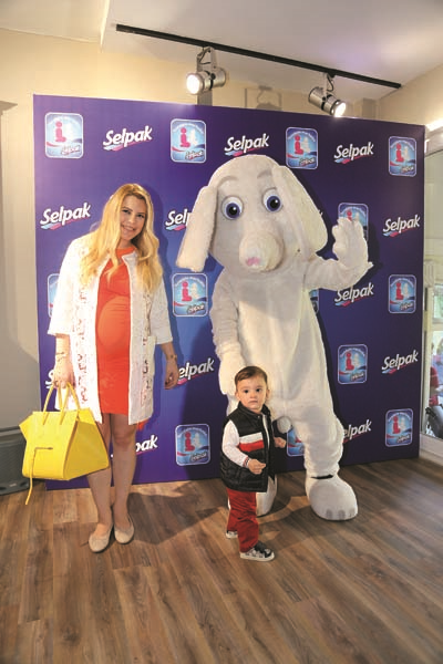 ÇOCUKLAR, EĞİTİM ATÖLYELERİNDE EĞLENDİLER