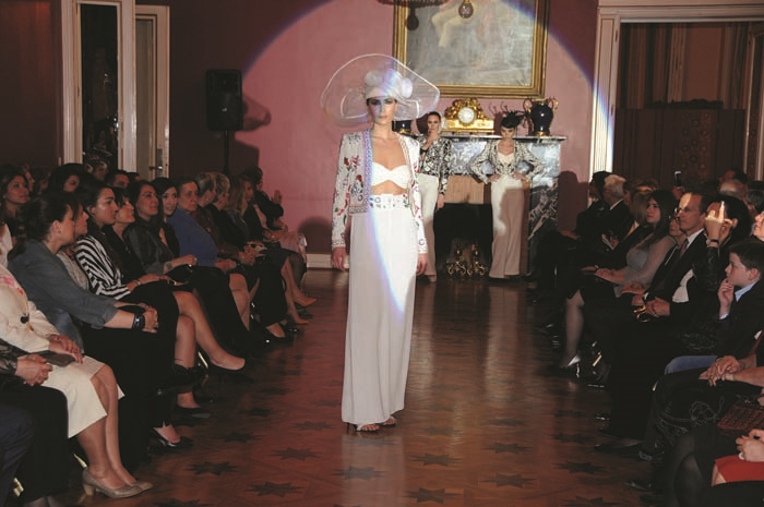 VURAL GÖKÇAYLI ANADOLU MEDENİYETLERİNDEN  İZLER DEFİLESİ