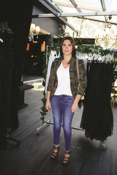 PLAJ MODASINI TANITTI