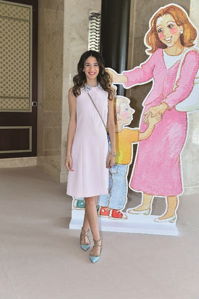 KETTY HAKKO’NUN KİTAPLARI ÇABA DERNEĞİ VE VAKKO İŞBİRLİĞİYLE  EĞİTİME DESTEK OLDU